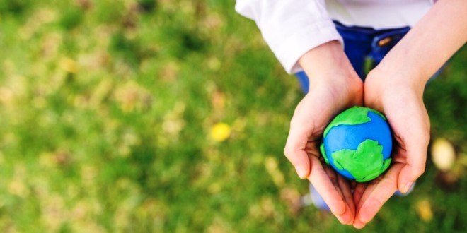 Kerja Sama DLH Kota Mojokerto Membangun Kota yang Ramah Lingkungan